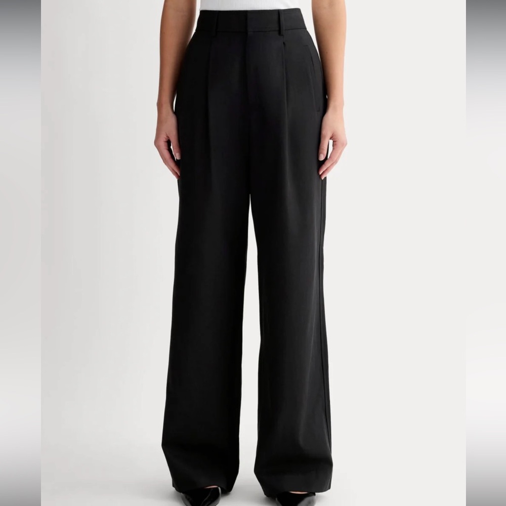 EVERLANE DRAPER PLEATED PANT IN BUTTERSMOOTH NWT size 8 short inseam - Picture 2 of 11